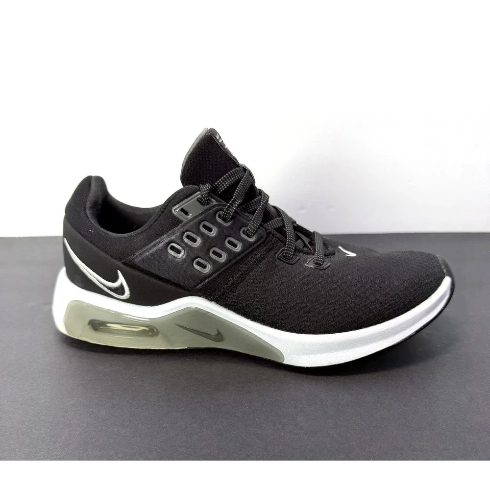 Nike Air Max Motion 2 Women’s size 6.5 AO0352-007 Black White Running Shoes